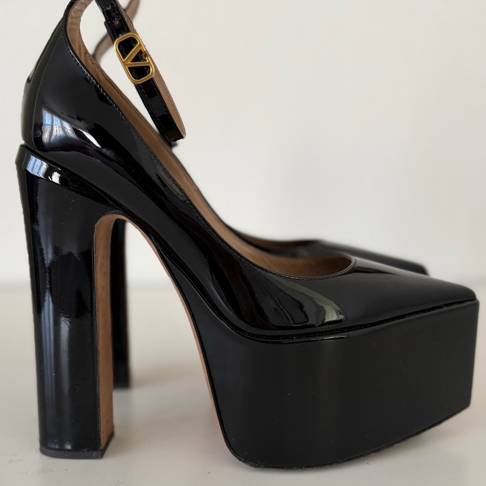 Valentino Garavani Black Patent Platform Pump with Logo Ankle Strap